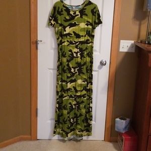 XL Lularoe Maria Camo